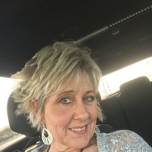 Meet your Posher, Tonya